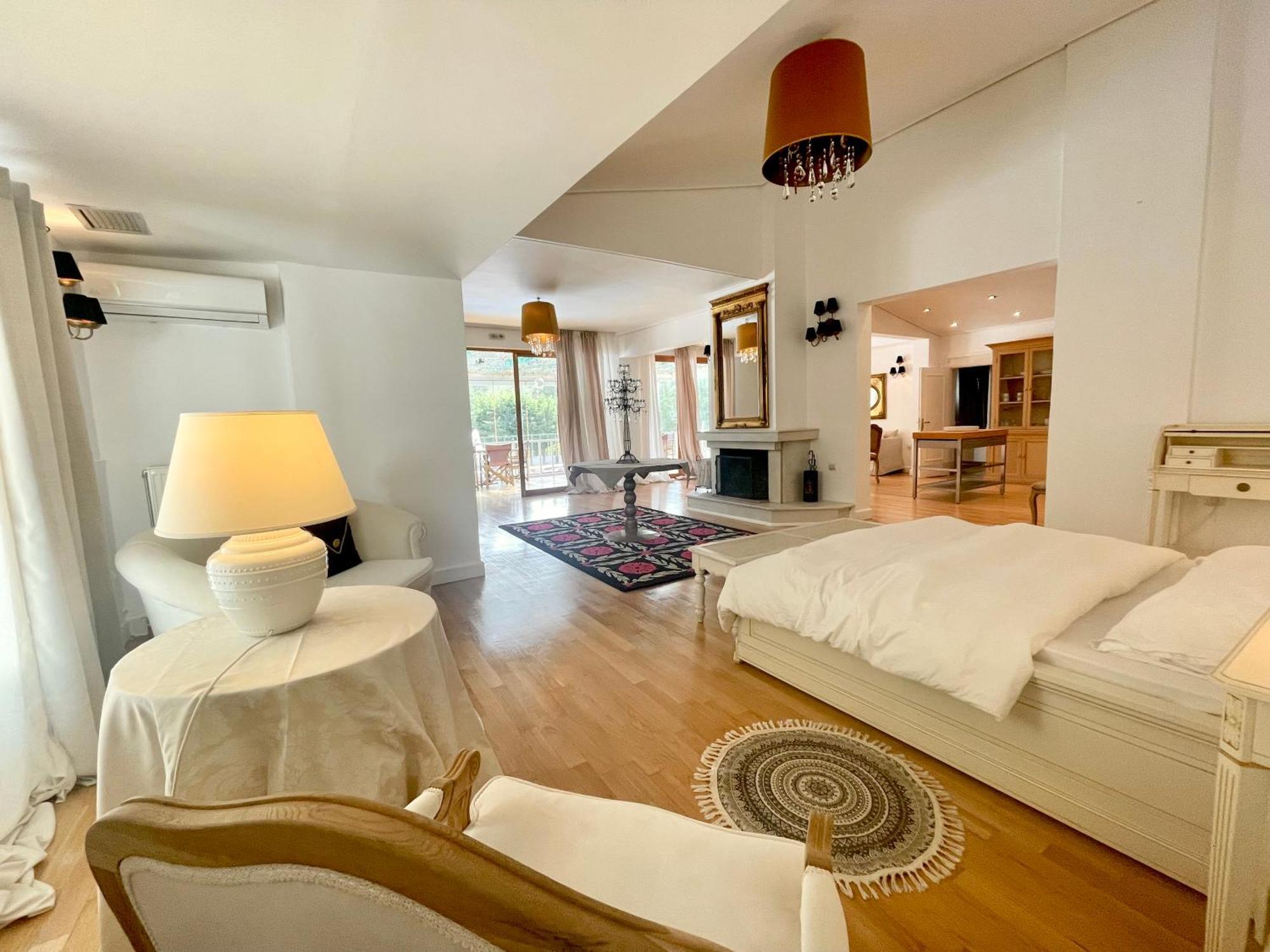 Ranch Ekru Villa *